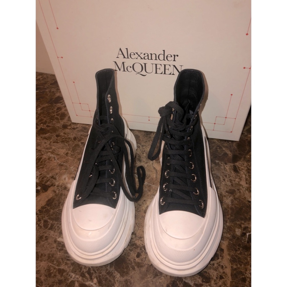 Alexander McQueen Tread Slick  Boots